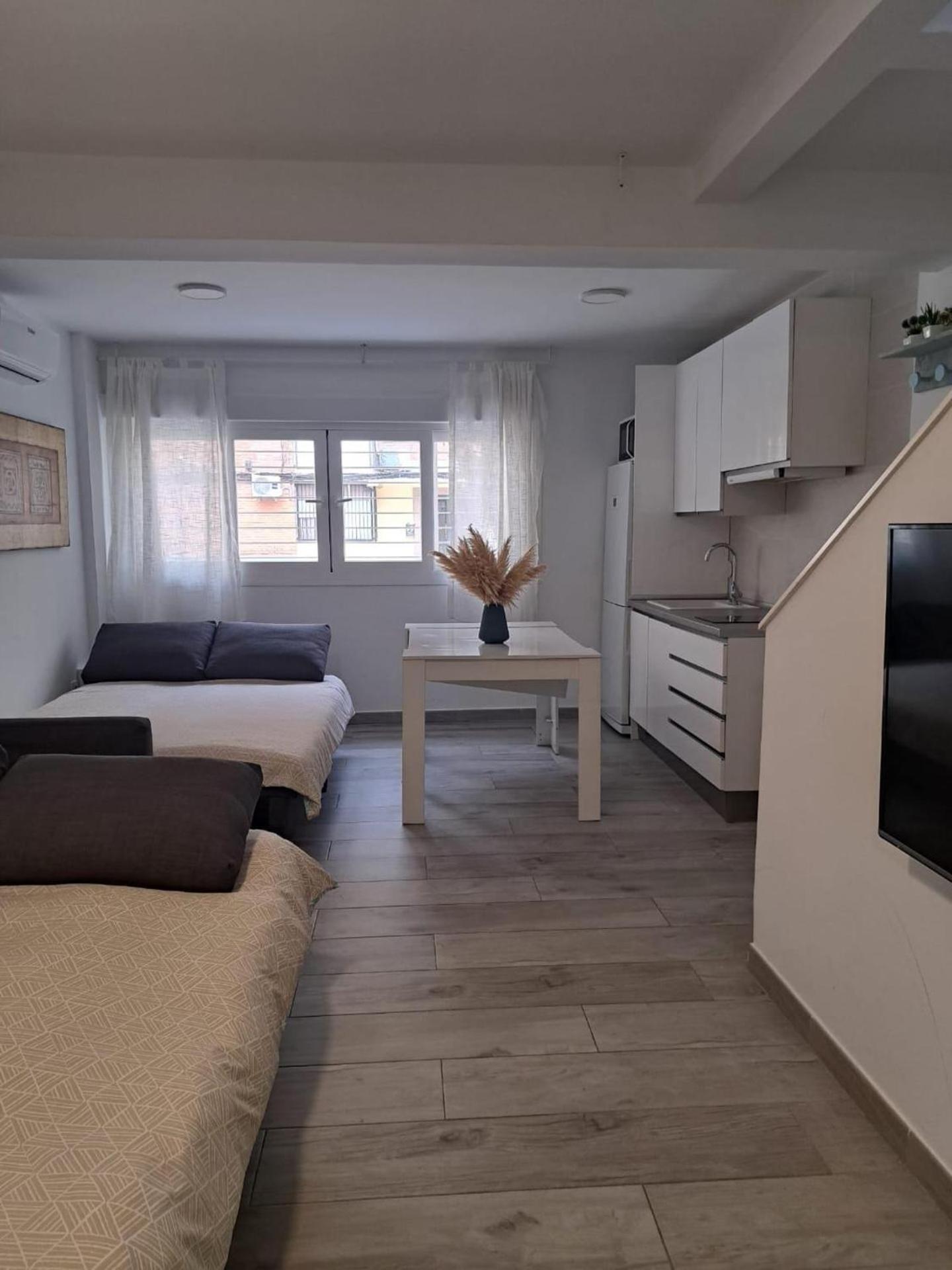 Cozy Apartment Up To 6 Persons 3 Min To Metro Madrid Extérieur photo